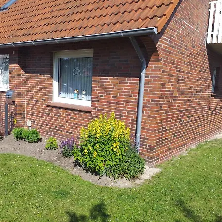 Kleiner Leuchtturm * Norddeich (Norden)